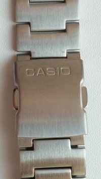 Pas za uro (kovinski)