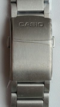 Pas za uro (kovinski)